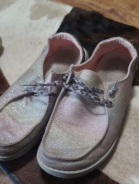 Hey Dude Women's Glitter Moccasin in Light Pink